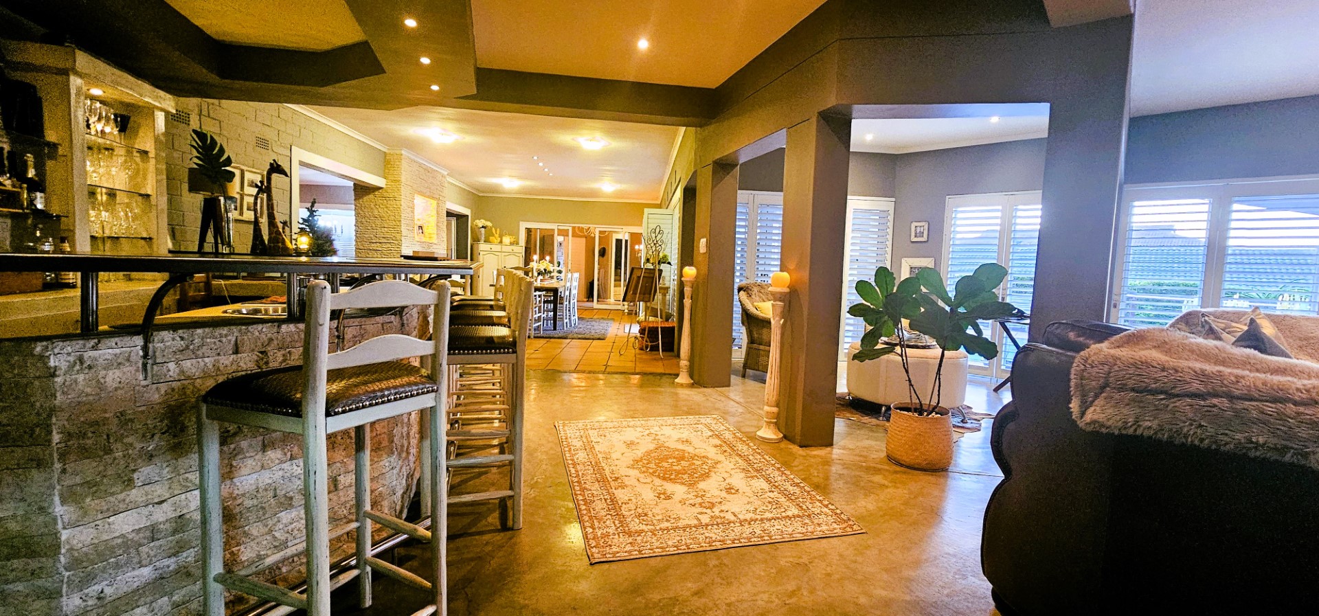 5 Bedroom Property for Sale in Myburgh Park Western Cape